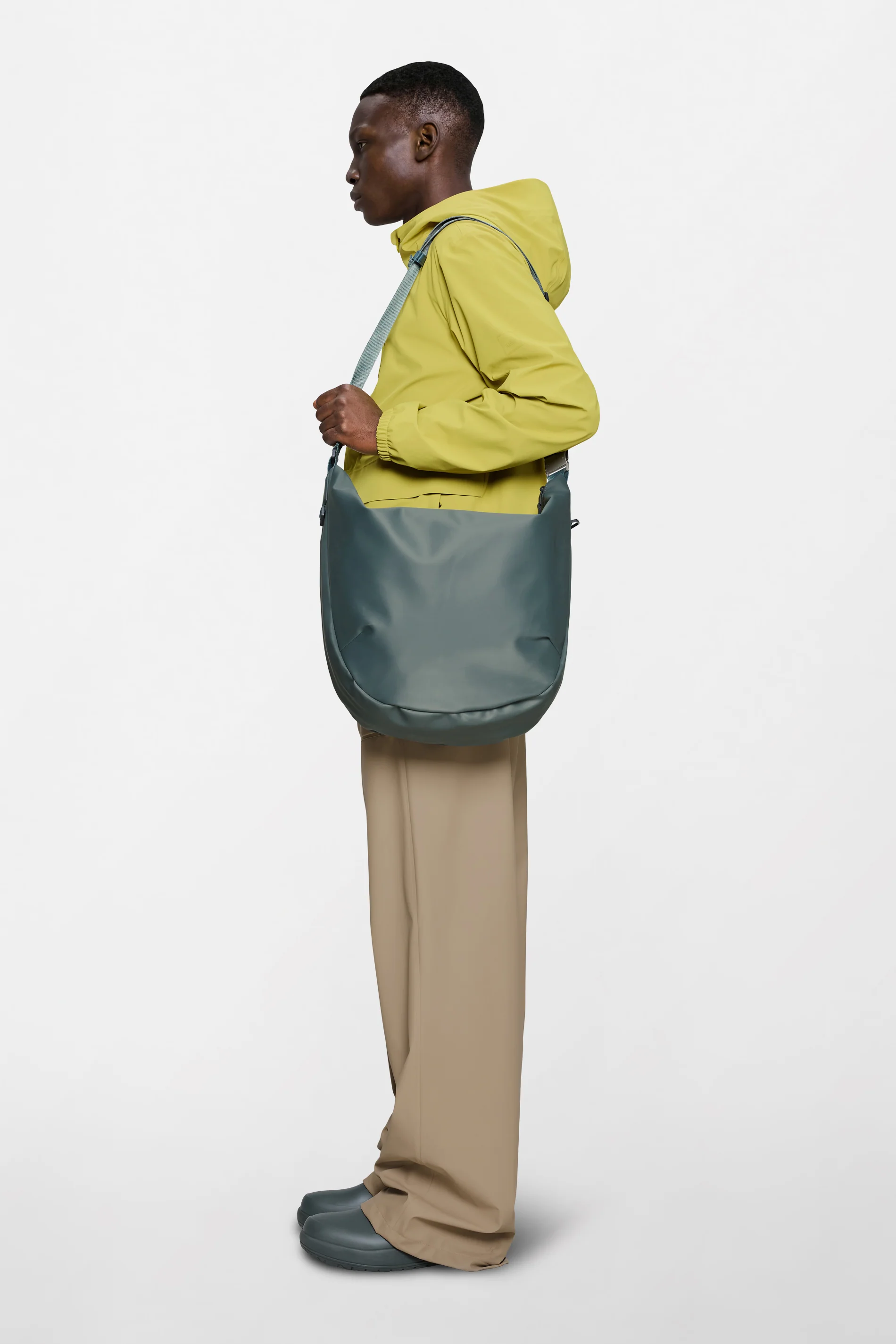 Valera Shoulder Bag Large - Image 14